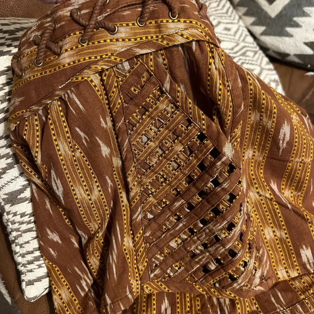 SOLD •$128 Free People New Romantics Brown Tribal Lattice Shorts - Picture 9 of 12